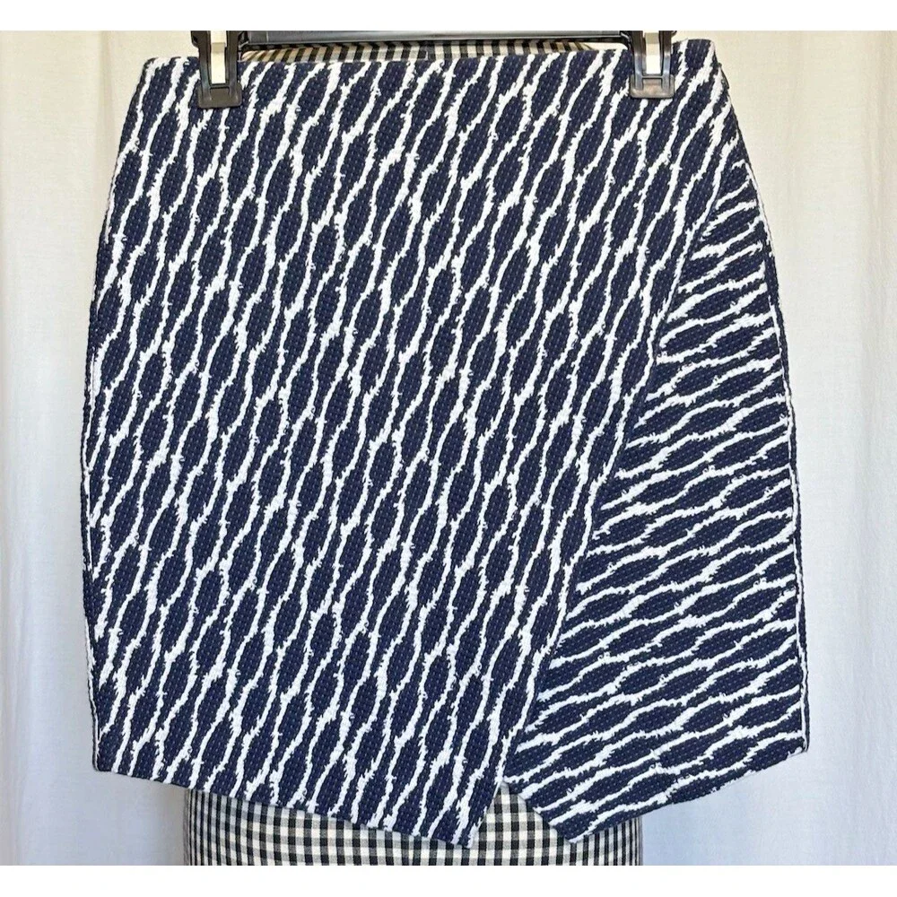 Ann Taylor LOFT Jacquard Ikat Navy Blue White Faux Wrap Skirt Womens Small